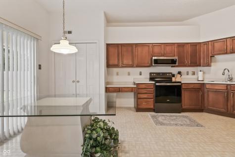 7866 Sand Shoal Court Indianapolis IN 46236