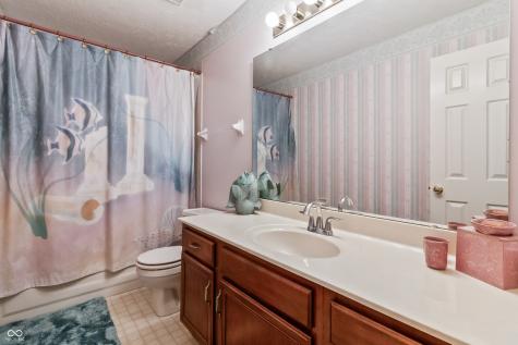 7866 Sand Shoal Court Indianapolis IN 46236