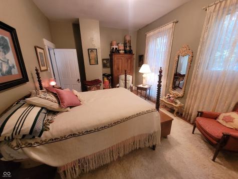 521 E Main Street Crawfordsville IN 47933