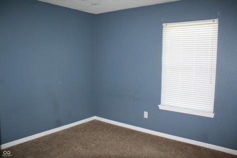 612 Woodfield Circle Avon IN 46123