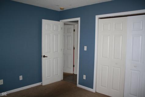 612 Woodfield Circle Avon IN 46123