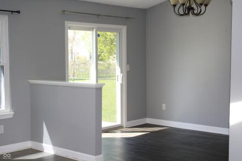 612 Woodfield Circle Avon IN 46123