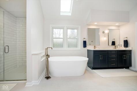 5109 Kingswood Drive Carmel IN 46033