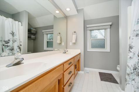 5109 Kingswood Drive Carmel IN 46033