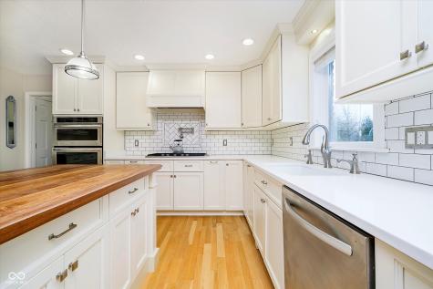 5109 Kingswood Drive Carmel IN 46033