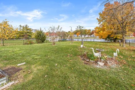 1555 Warren Lake Court Indianapolis IN 46229