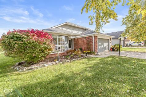 1555 Warren Lake Court Indianapolis IN 46229