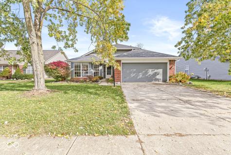 1555 Warren Lake Court Indianapolis IN 46229