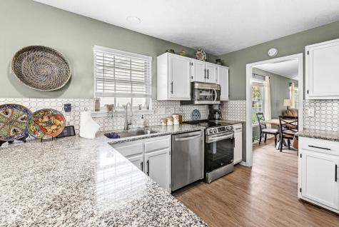 1555 Warren Lake Court Indianapolis IN 46229