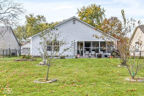 1555 Warren Lake Court Indianapolis IN 46229