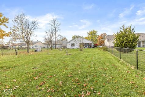 1555 Warren Lake Court Indianapolis IN 46229