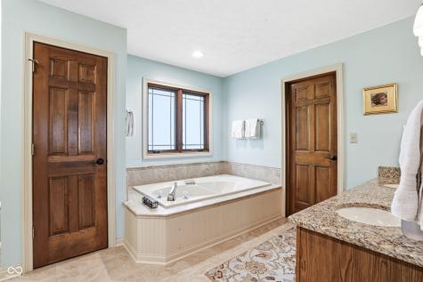 13777 Smokey Hollow Court Carmel IN 46032