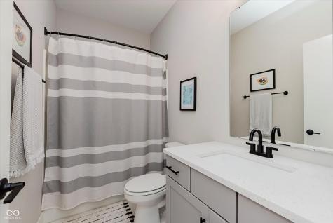 1826 Rosette Way Indianapolis IN 46202