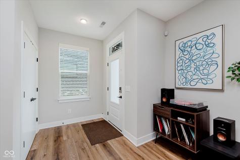 1826 Rosette Way Indianapolis IN 46202