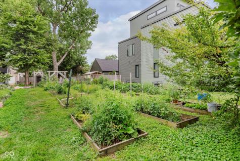 1826 Rosette Way Indianapolis IN 46202