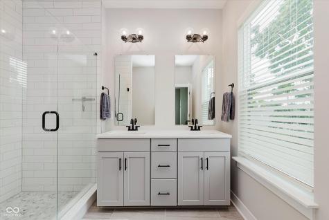 1826 Rosette Way Indianapolis IN 46202