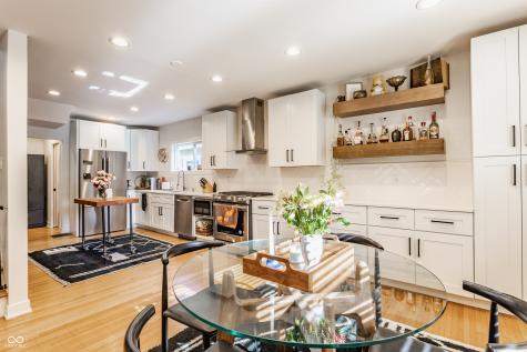 4702 Carrollton Avenue Indianapolis IN 46205