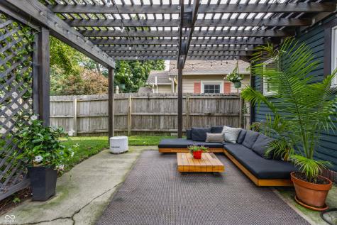 4702 Carrollton Avenue Indianapolis IN 46205