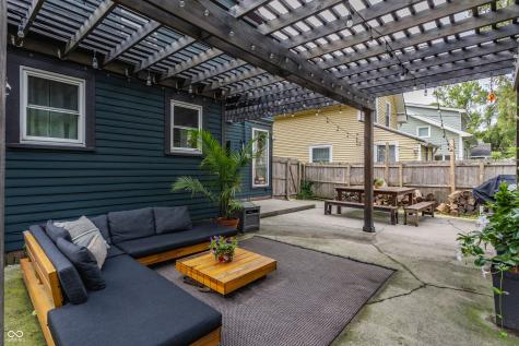 4702 Carrollton Avenue Indianapolis IN 46205