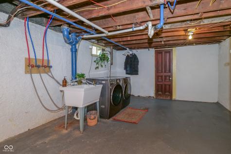 341 Poplar Road Indianapolis IN 46219