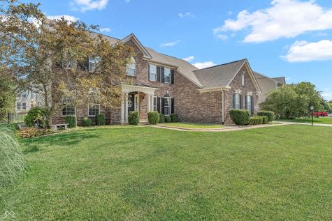 7830 Cross Creek Avon IN 46123