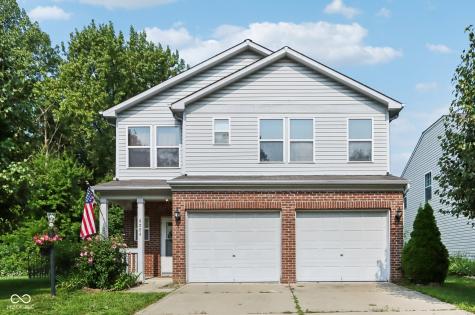 8224 Lake Tree Lane Indianapolis IN 46217