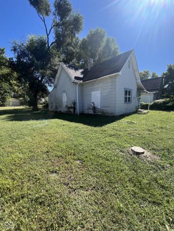 639 Warren Avenue Indianapolis IN 46221