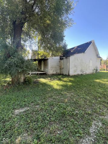 639 Warren Avenue Indianapolis IN 46221