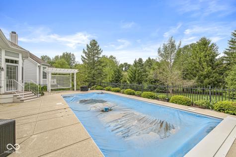 764 Hanover Close Zionsville IN 46077
