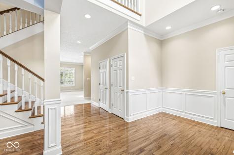 764 Hanover Close Zionsville IN 46077
