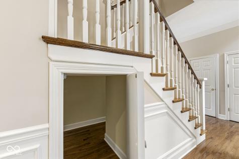 764 Hanover Close Zionsville IN 46077