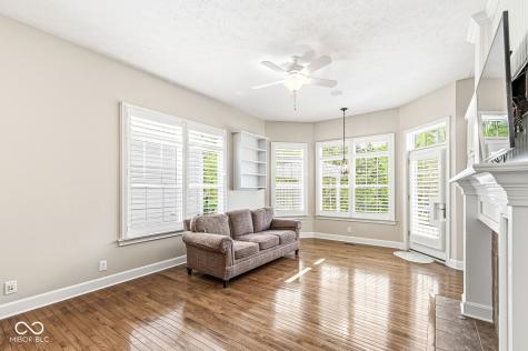 764 Hanover Close Zionsville IN 46077