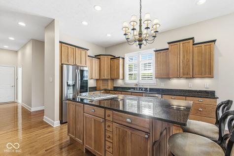 764 Hanover Close Zionsville IN 46077