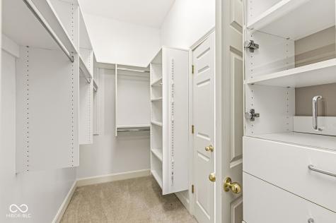 764 Hanover Close Zionsville IN 46077
