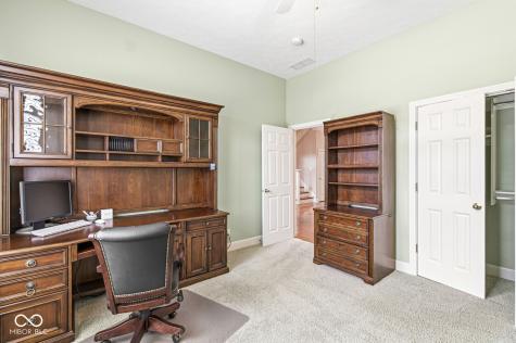 764 Hanover Close Zionsville IN 46077