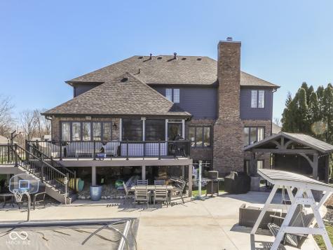 4652 Waters Edge Way Greenwood IN 46143