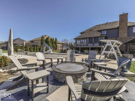 4652 Waters Edge Way Greenwood IN 46143