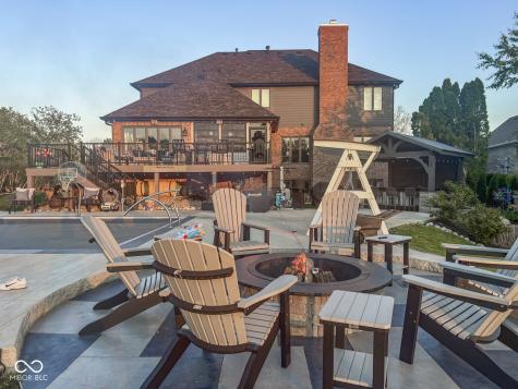 4652 Waters Edge Way Greenwood IN 46143