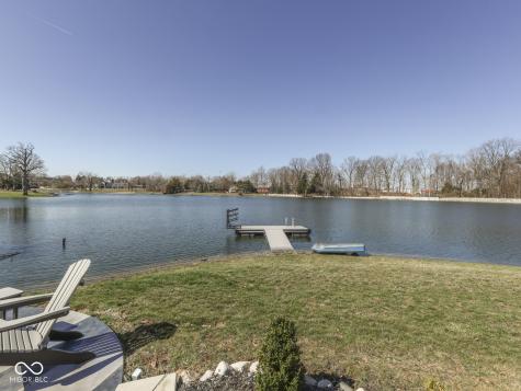 4652 Waters Edge Way Greenwood IN 46143