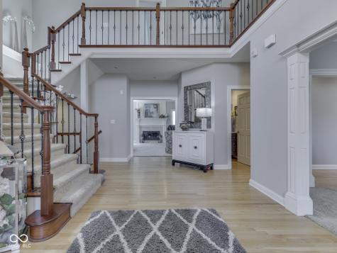 4652 Waters Edge Way Greenwood IN 46143