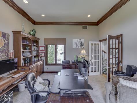 4652 Waters Edge Way Greenwood IN 46143