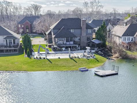 4652 Waters Edge Way Greenwood IN 46143