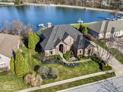 4652 Waters Edge Way Greenwood IN 46143