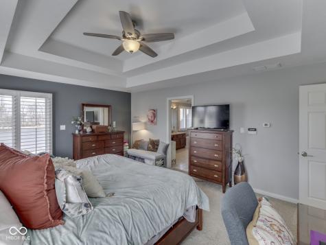 4652 Waters Edge Way Greenwood IN 46143