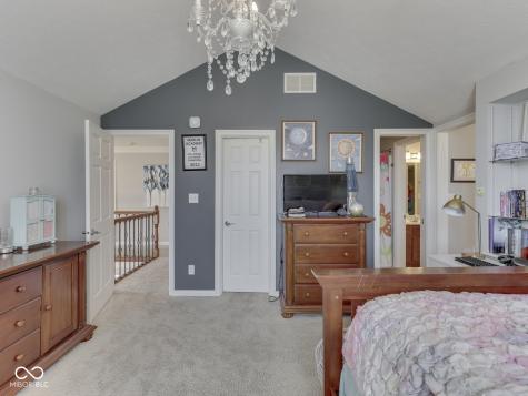 4652 Waters Edge Way Greenwood IN 46143