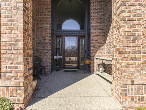 4652 Waters Edge Way Greenwood IN 46143