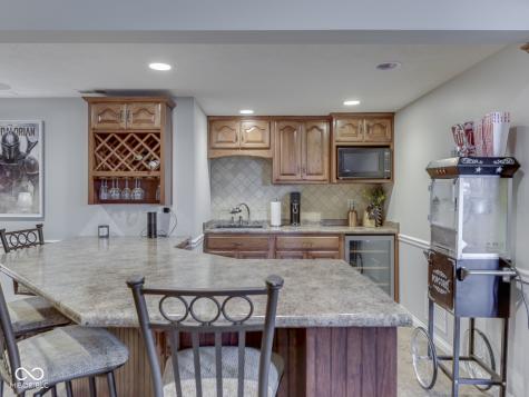 4652 Waters Edge Way Greenwood IN 46143