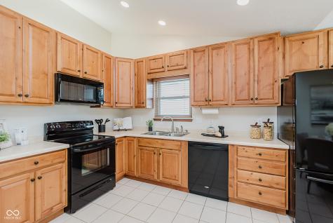 12602 Van Spronsen Way Indianapolis IN 46236