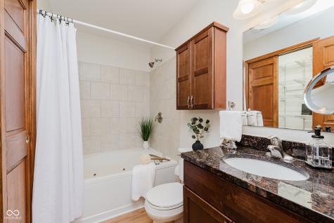 12602 Van Spronsen Way Indianapolis IN 46236