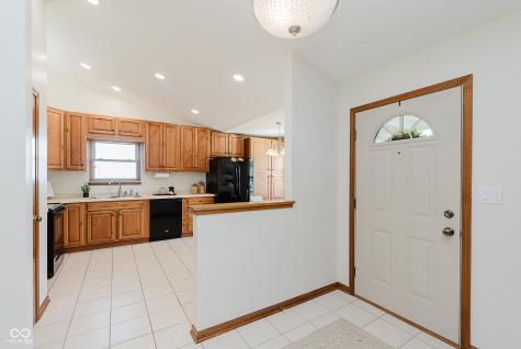 12602 Van Spronsen Way Indianapolis IN 46236
